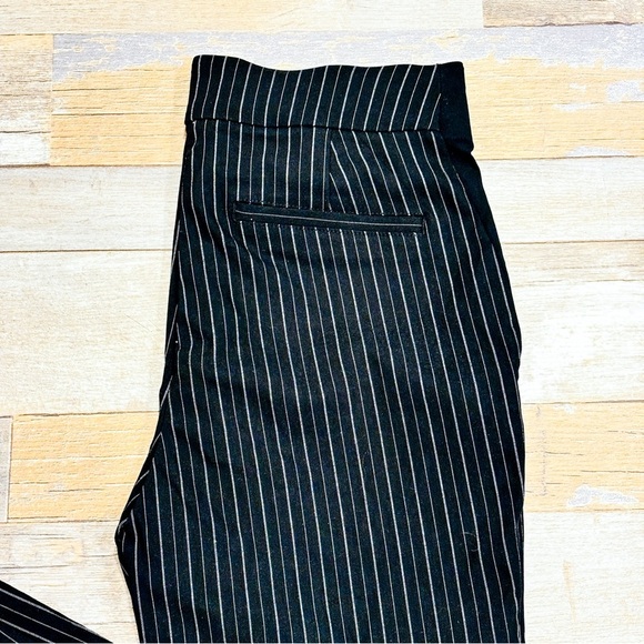 MAURICES Pull on skinny ankle black striped pants - Picture 5 of 9